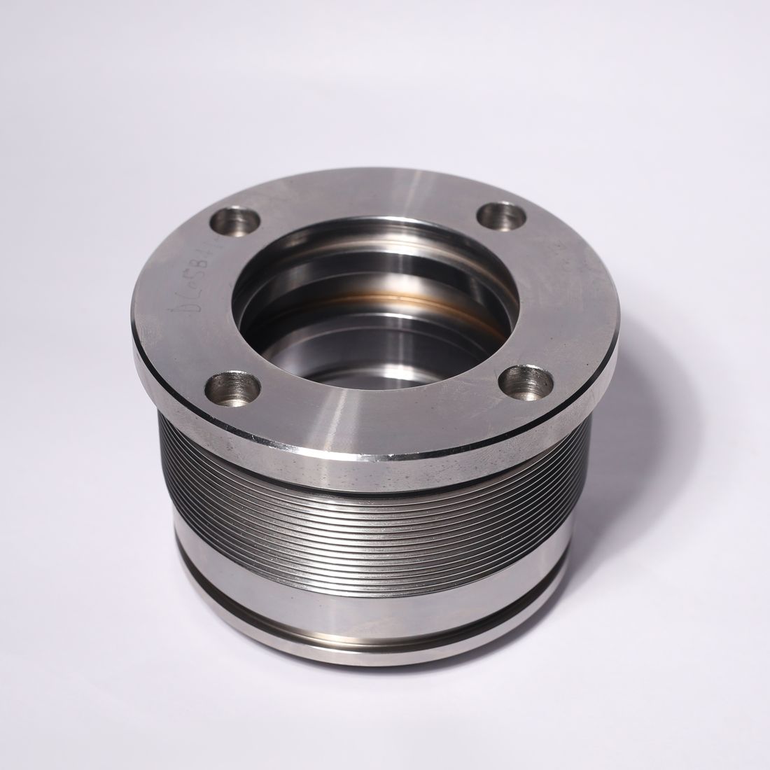 Threaded gland