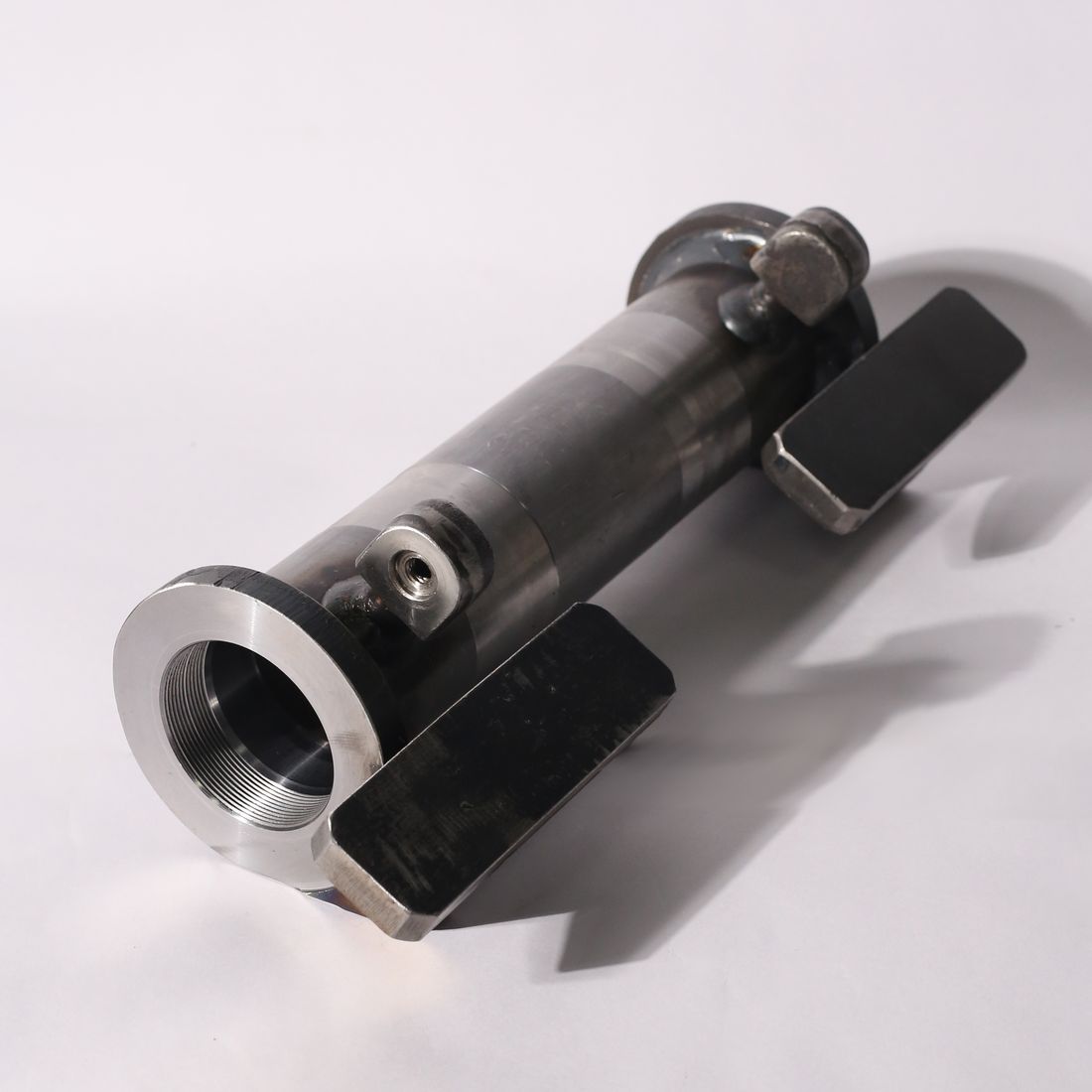 Welded tube assembly with brackets